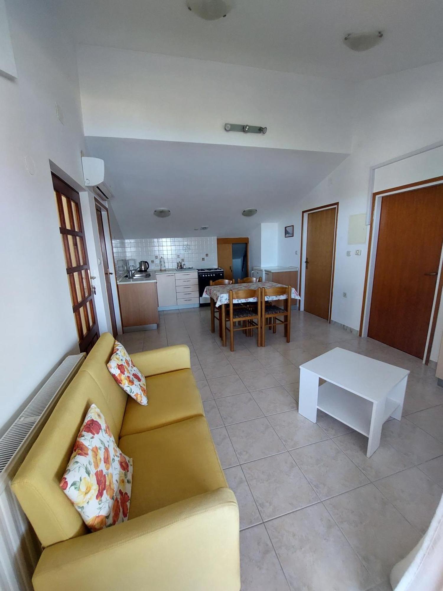 Apartments Mlacovic ラブ エクステリア 写真